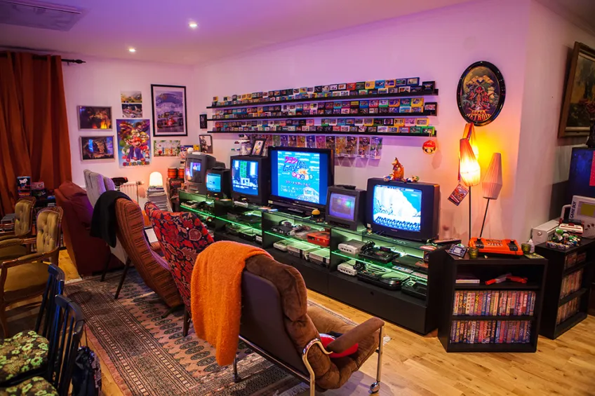 crt game room